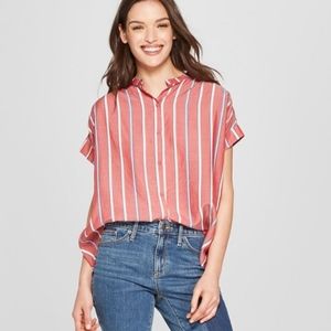 Red stripe Shirt sleeveless s. Medium NWT 4th July